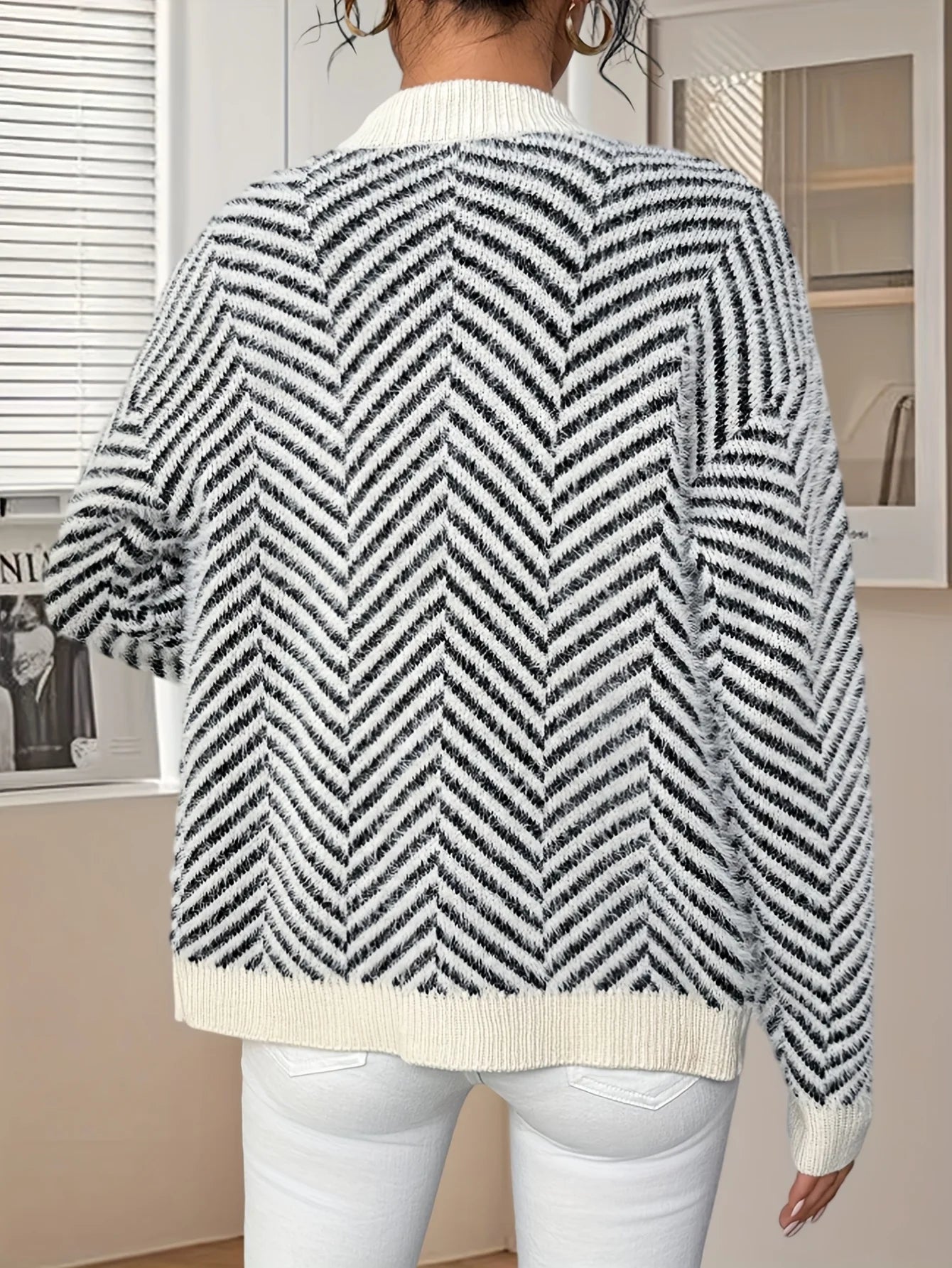 Chaqueta de Punto Rayas Abierta con Botones – Estilo Casual Cálido y Elegante 🍂✨