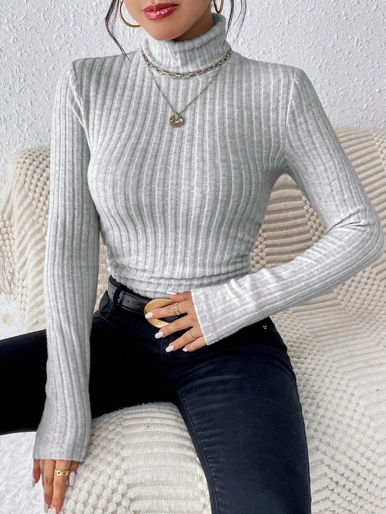 Camiseta de Mujer de Manga Larga con Transparencias – Estilo Informal y Versátil