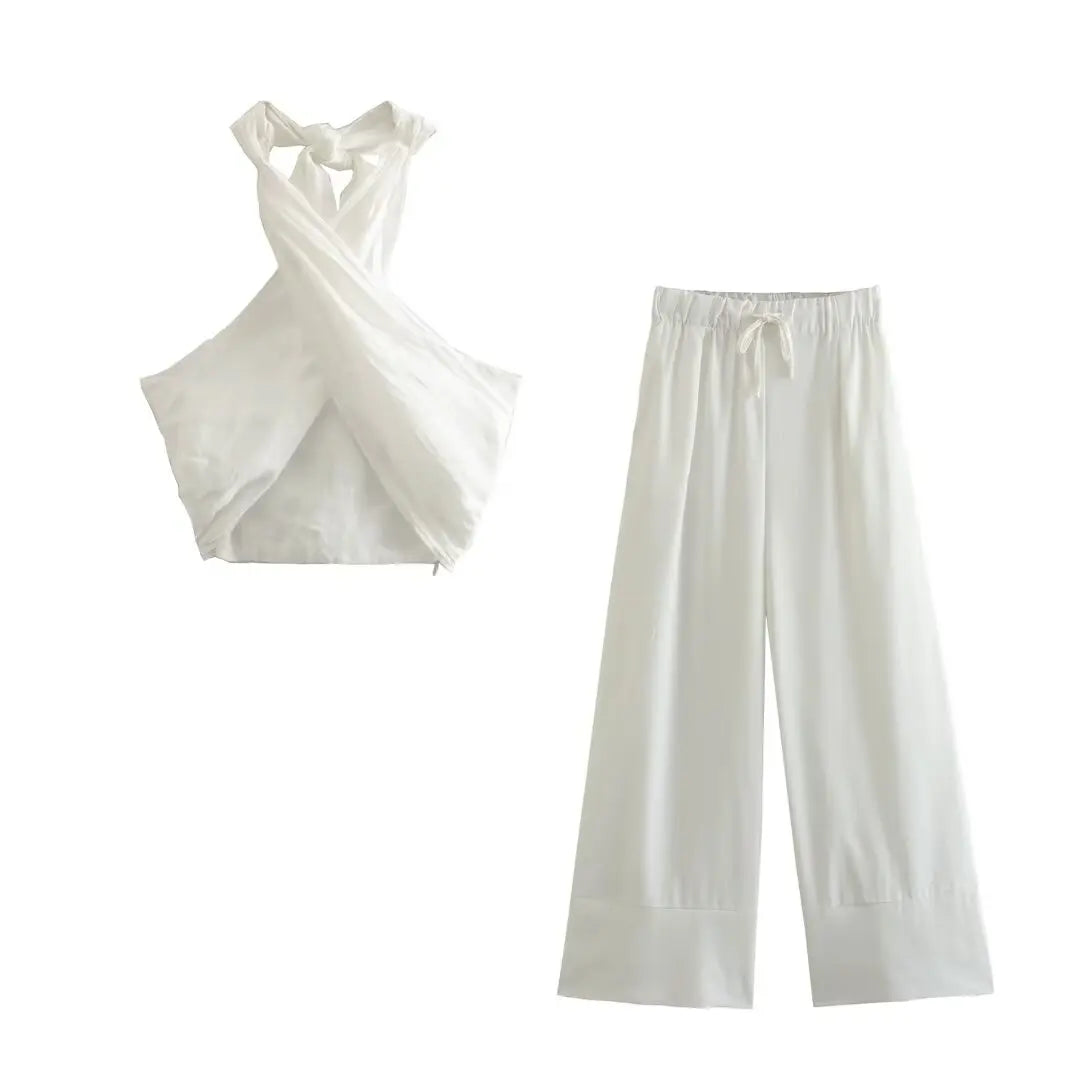 Camiseta sin mangas ajustada con escote halter cruzado de Cotton & Line