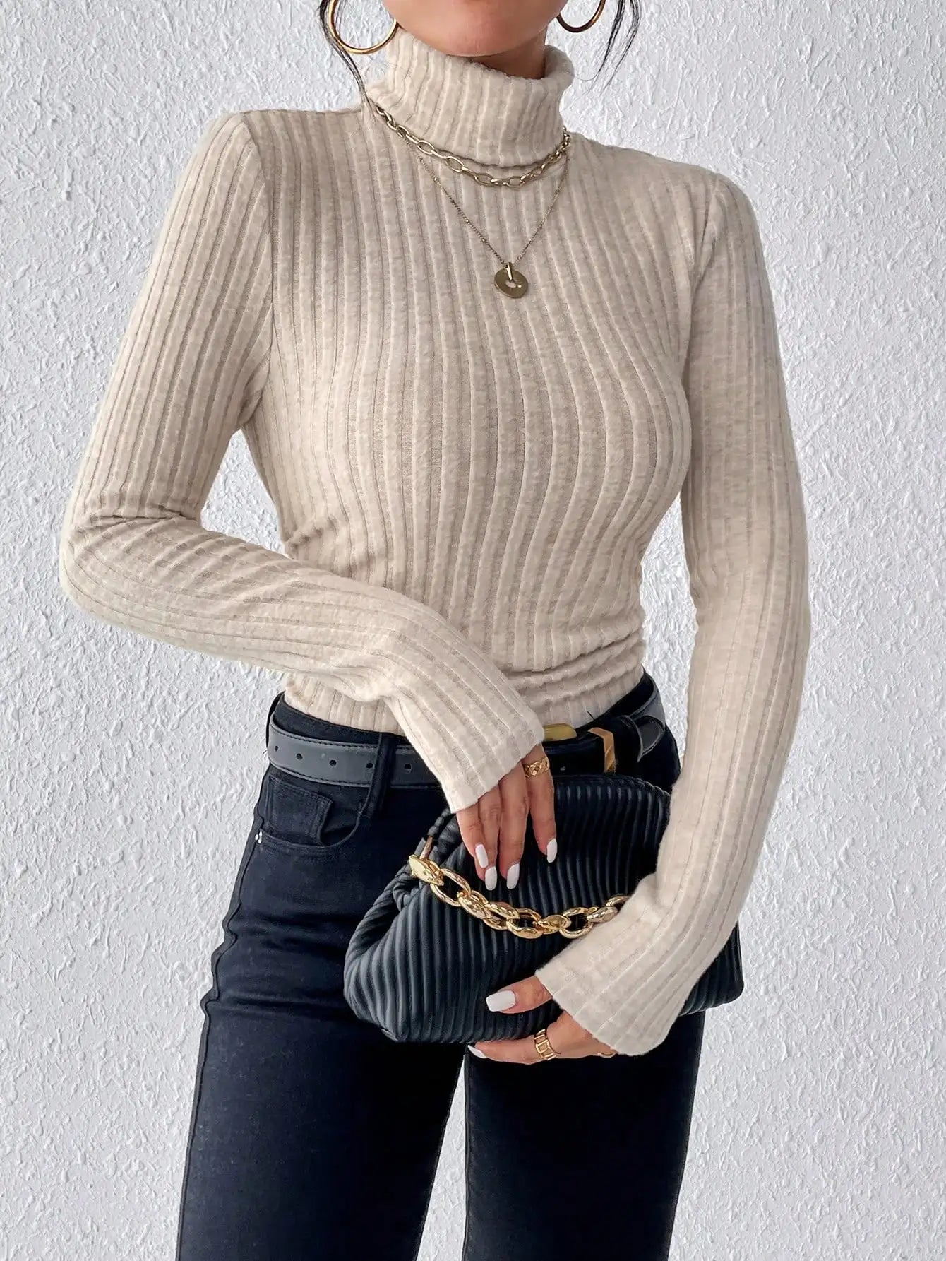 Camiseta de Mujer de Manga Larga con Transparencias – Estilo Informal y Versátil